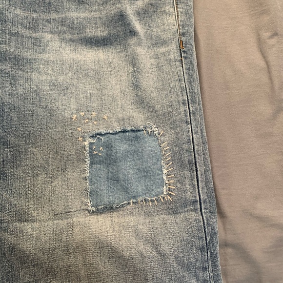 Old navy boyfriend jeans - Picture 3 of 8